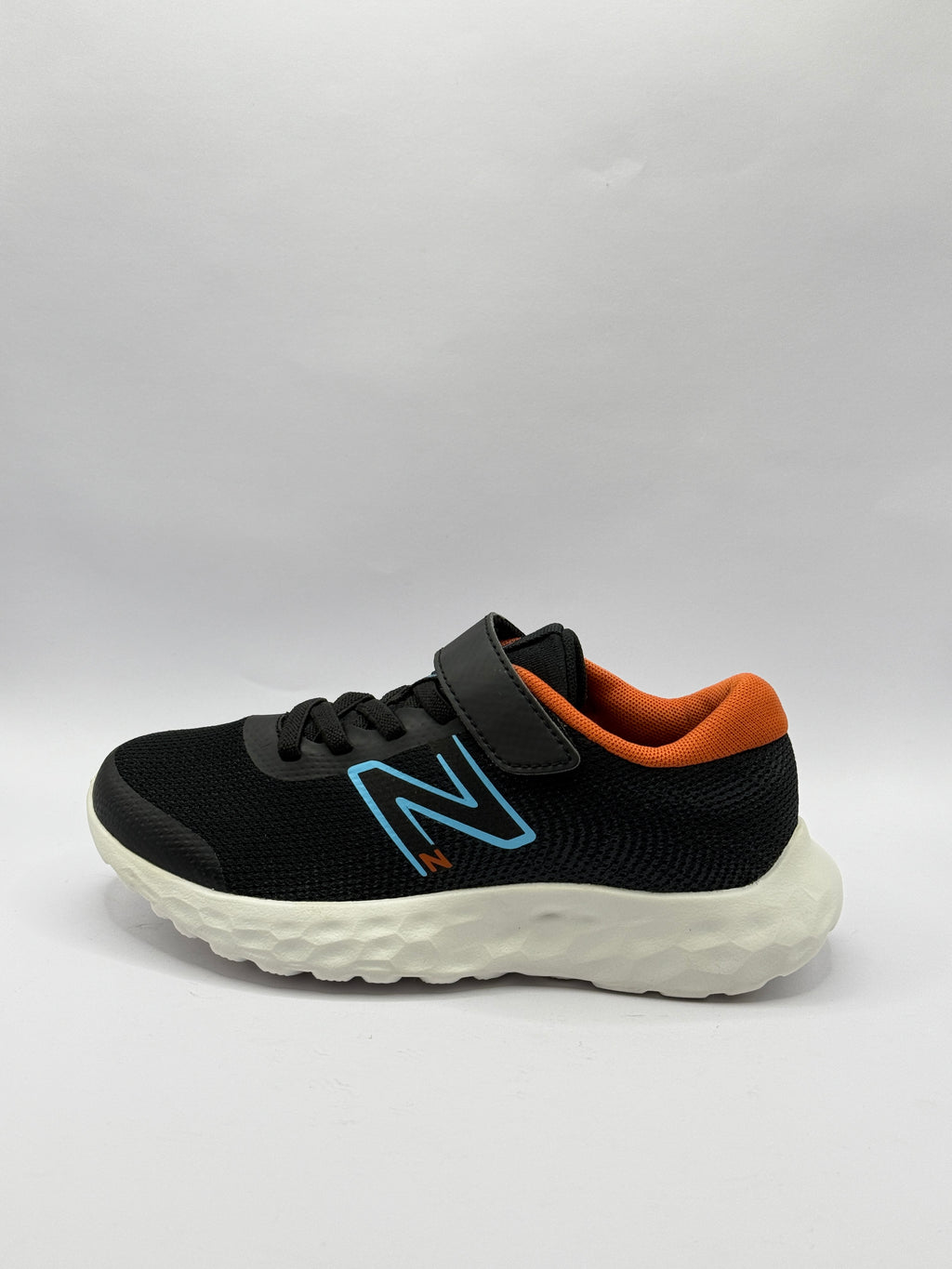 New Balance 520