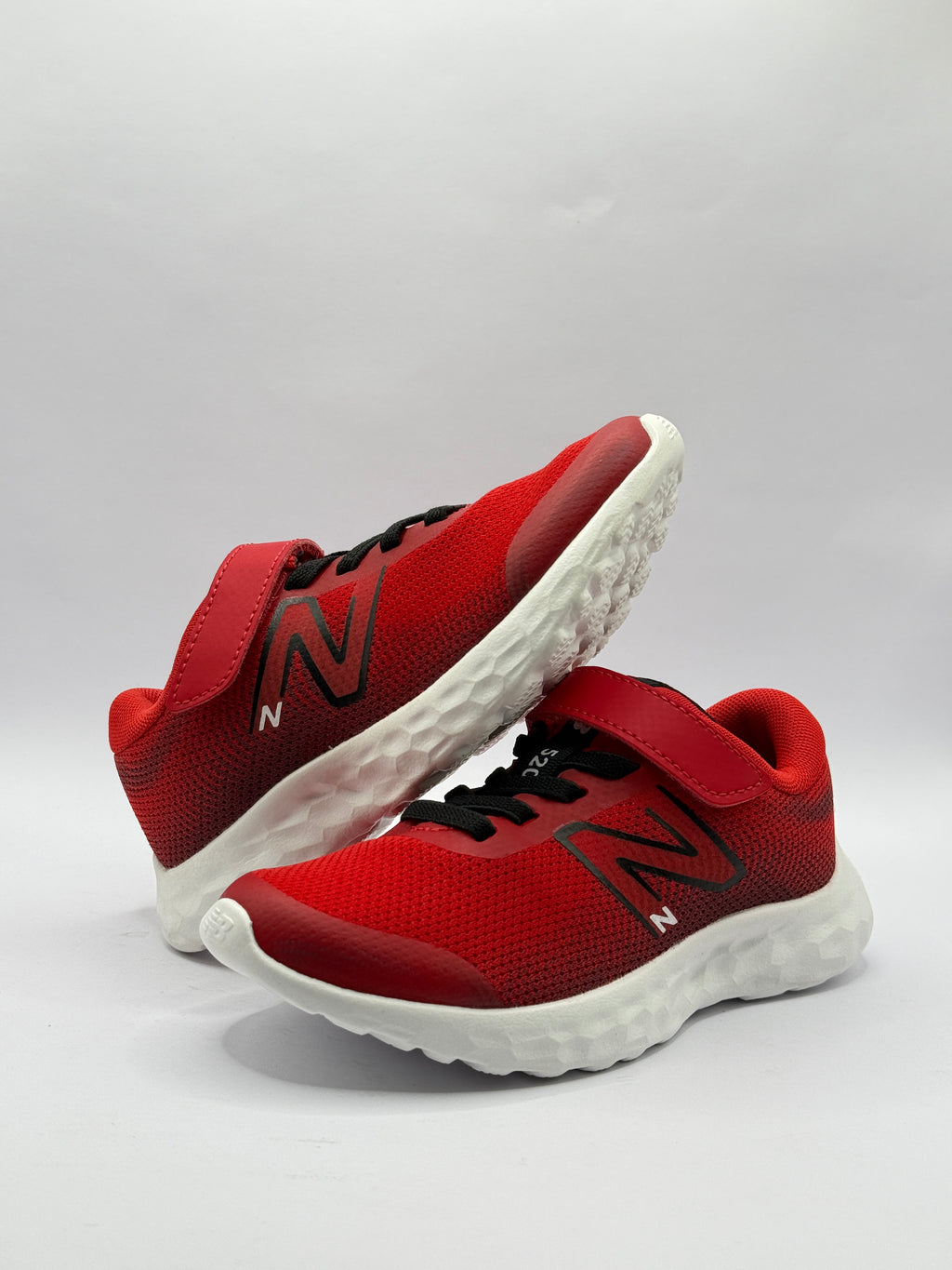 New Balance 520