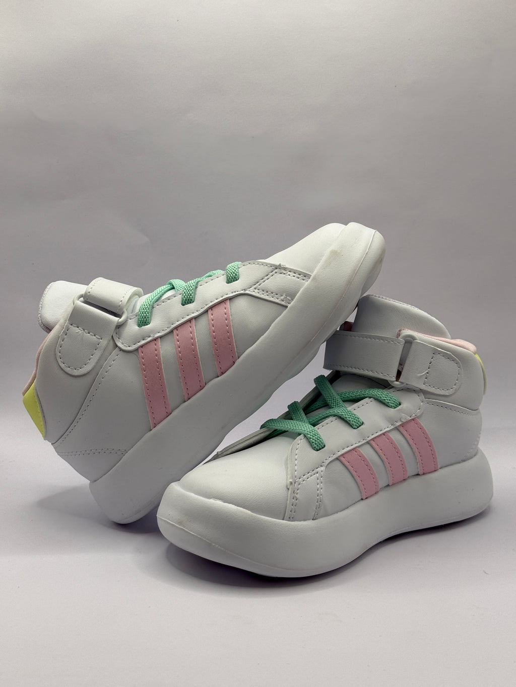 Adidas Grand Court Mid I
