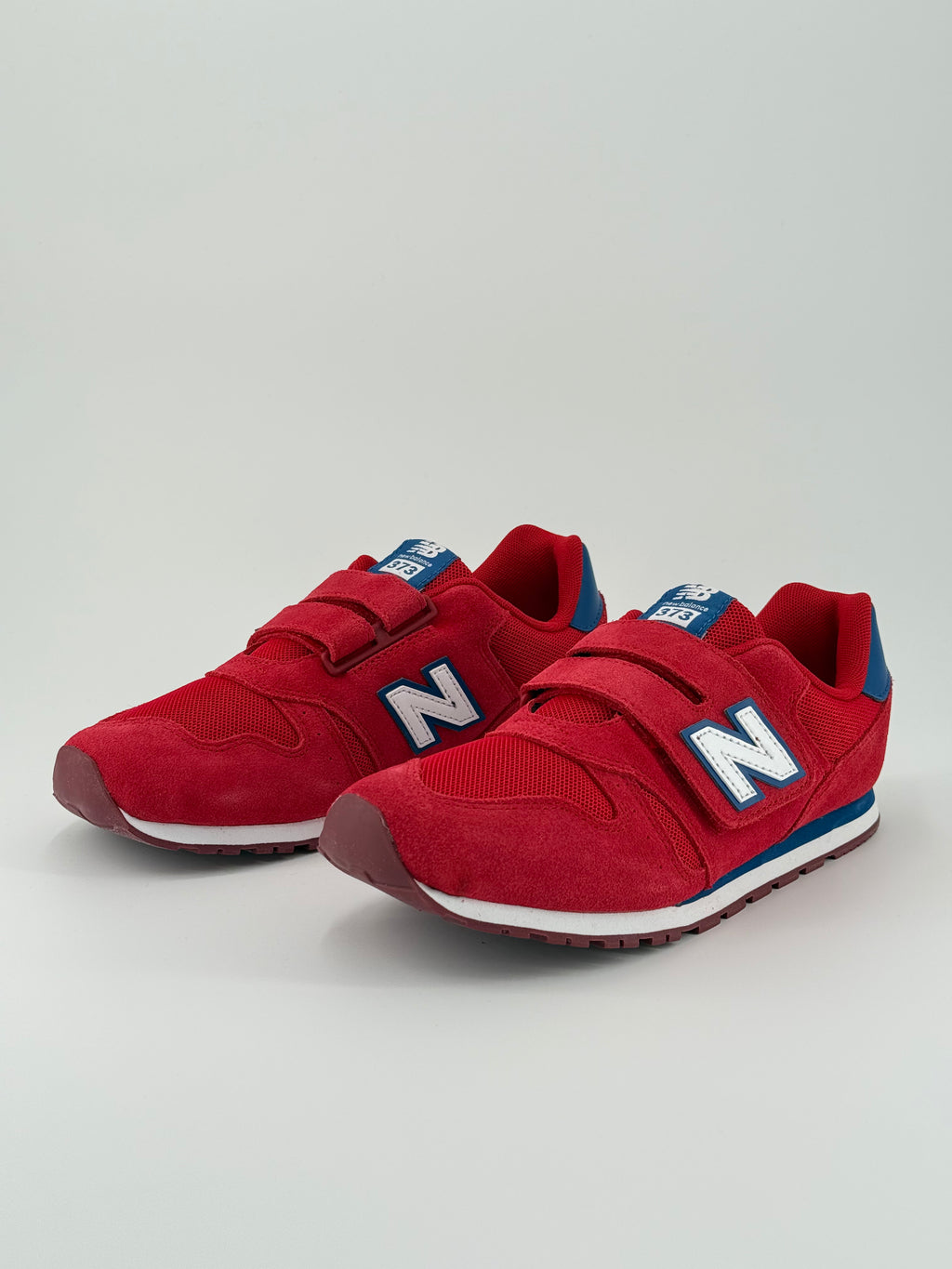 New Balance 373