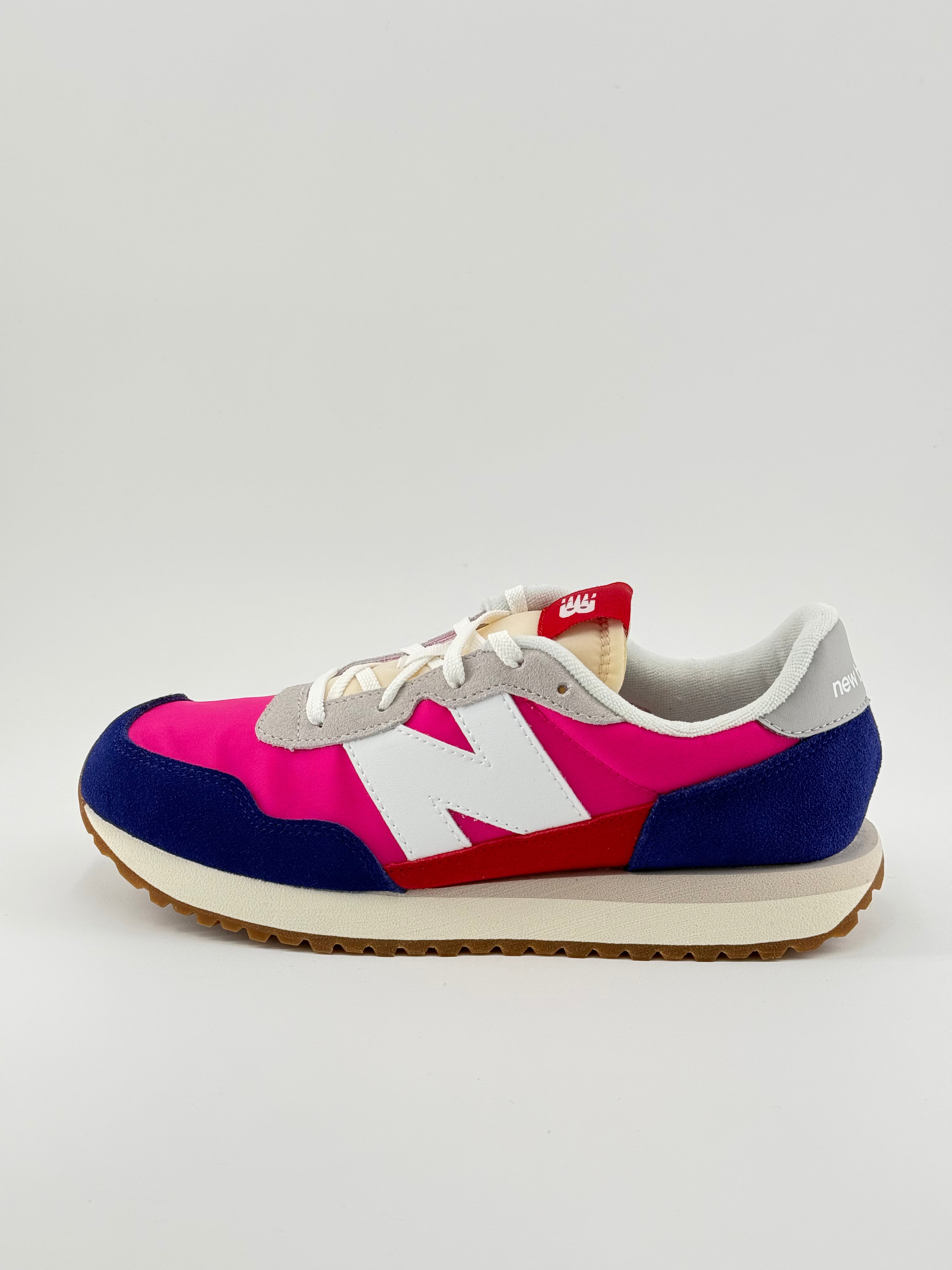 New Balance 237