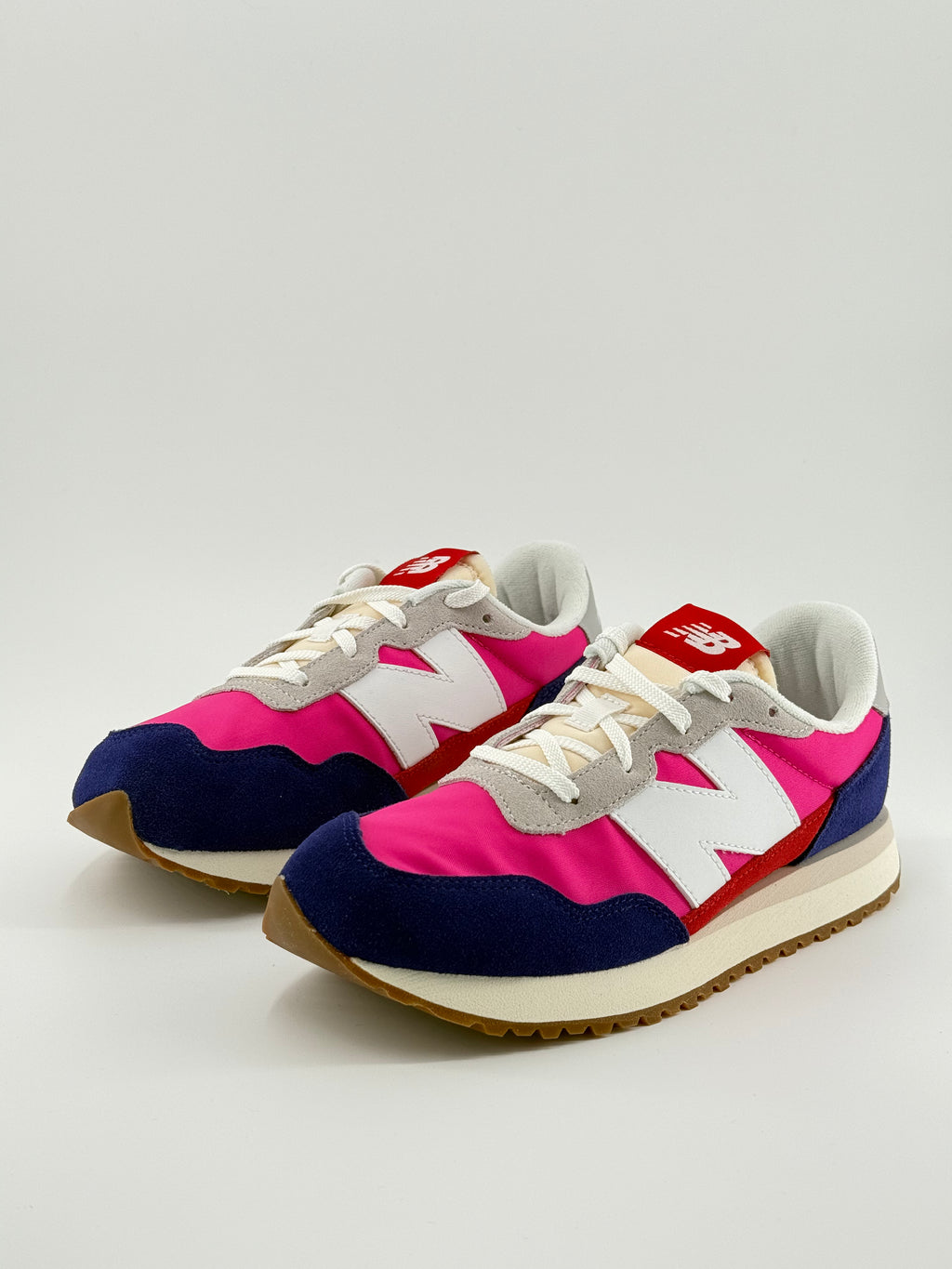 New Balance 237