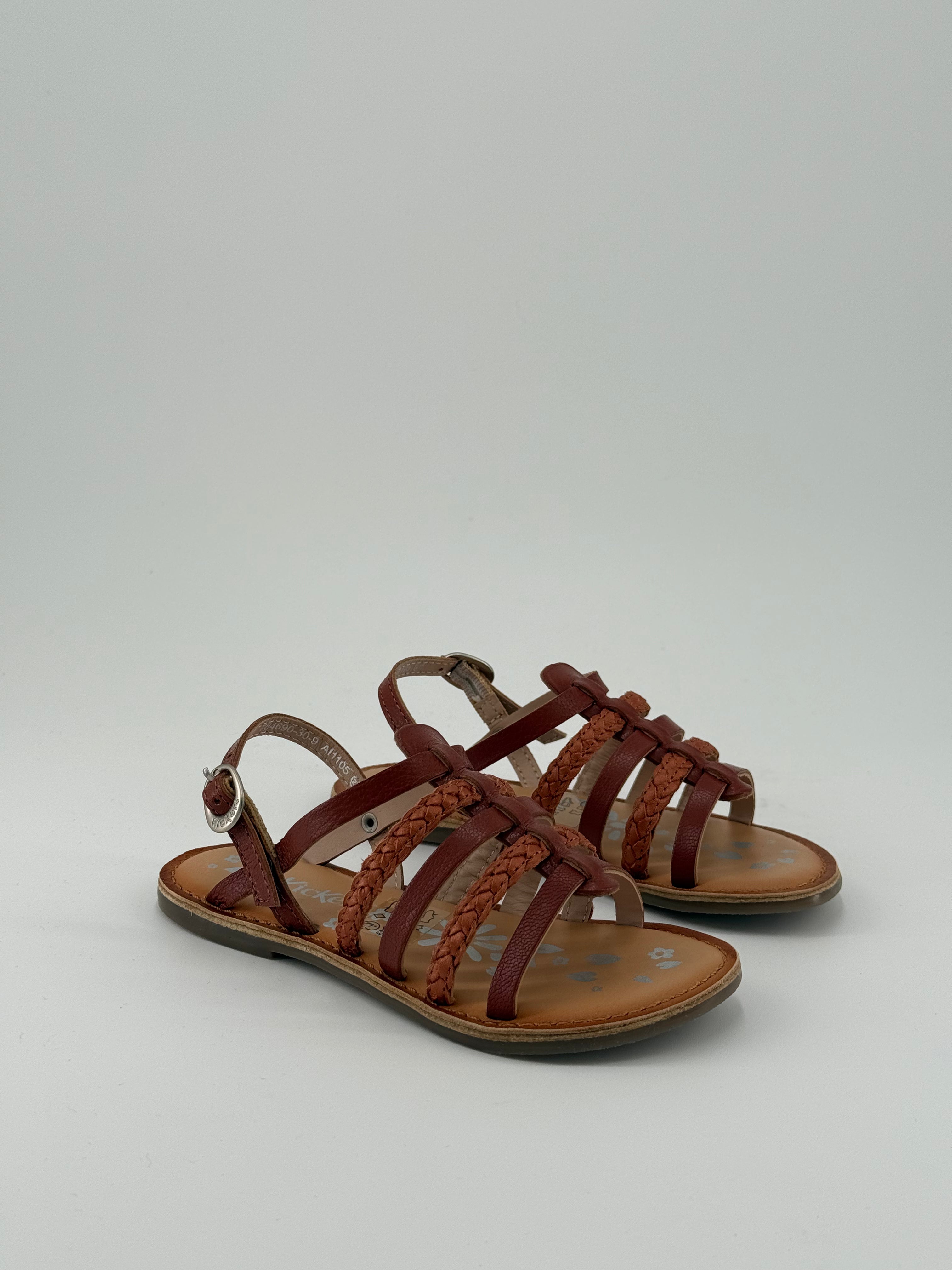 Kickers Distrez