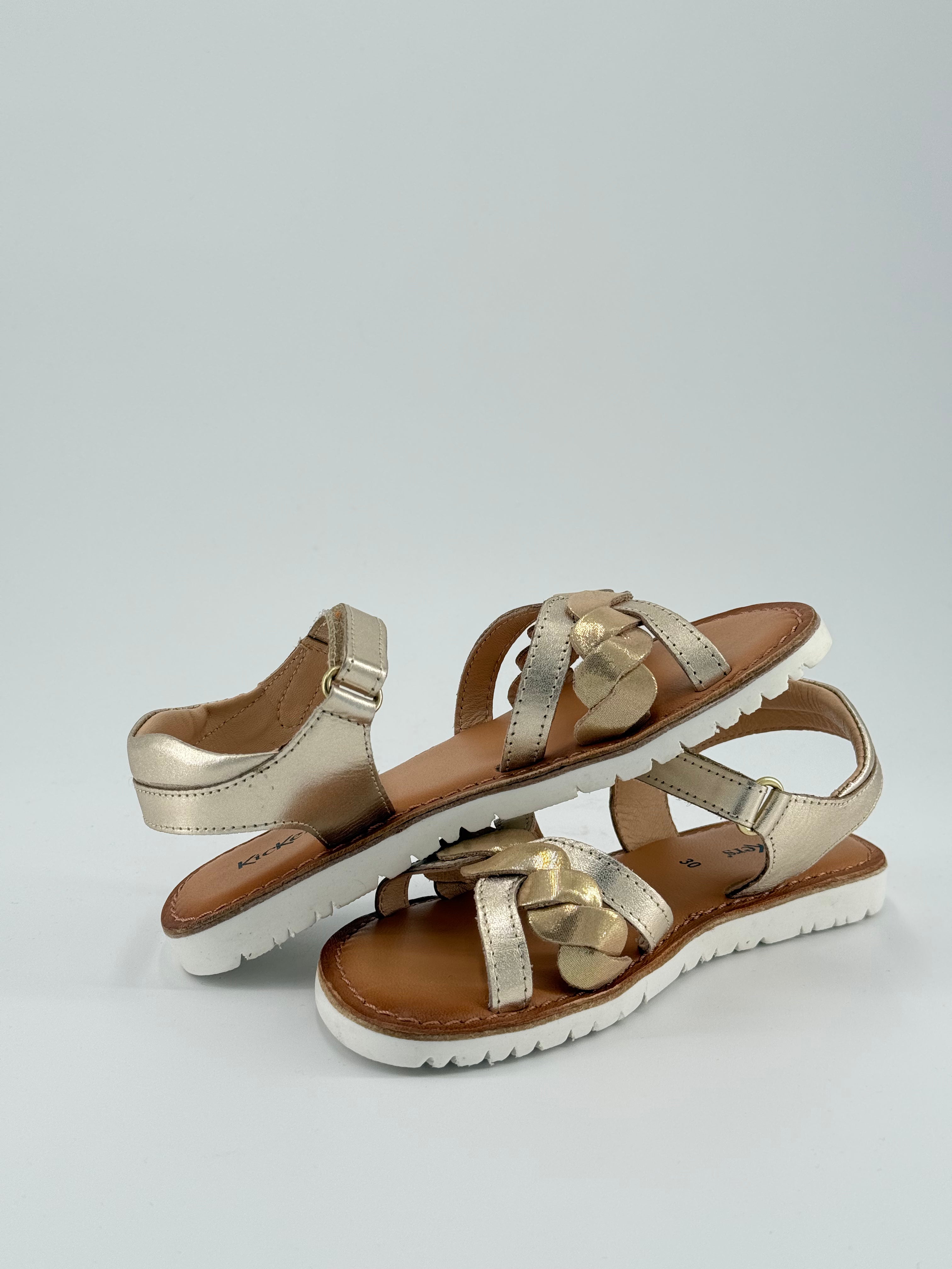 Kickers Betty